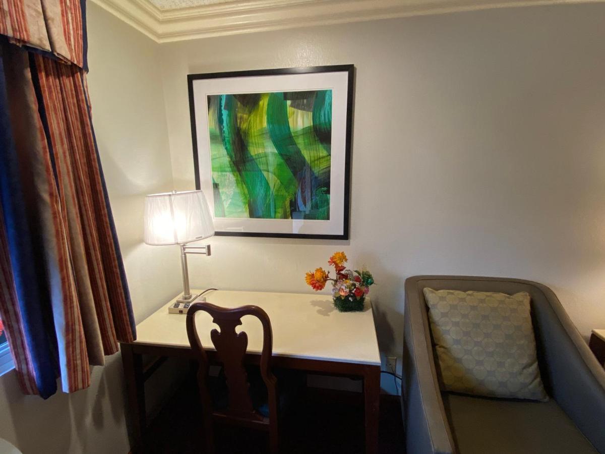Best Inn 로즈메드 외부 사진